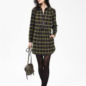 Banana Republic Green and Black Plaid Long Sleeve Dress